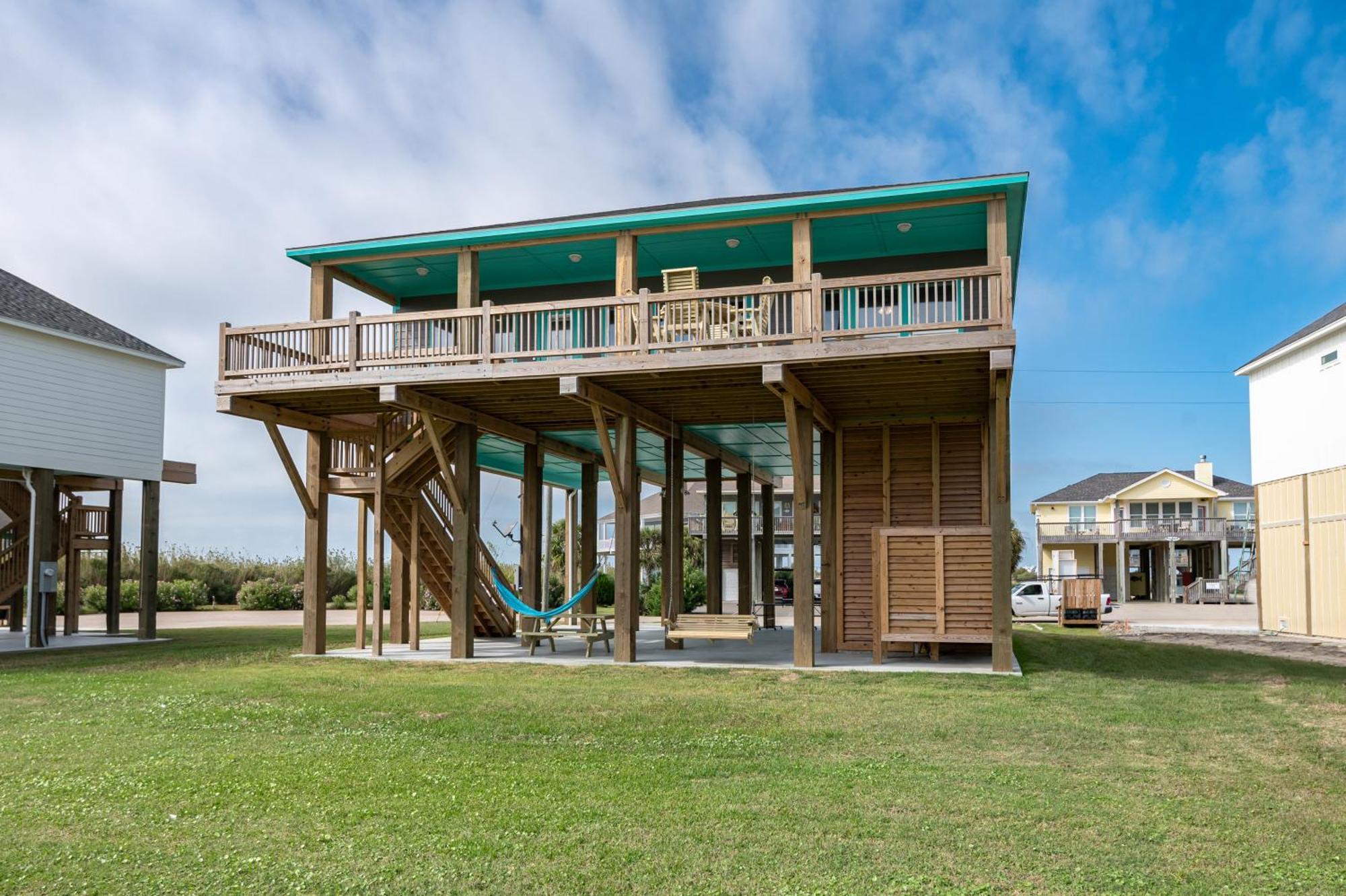 Stylish 4Br Crystal Beach Retreat Walk To Beach Bolivar Peninsula Екстериор снимка