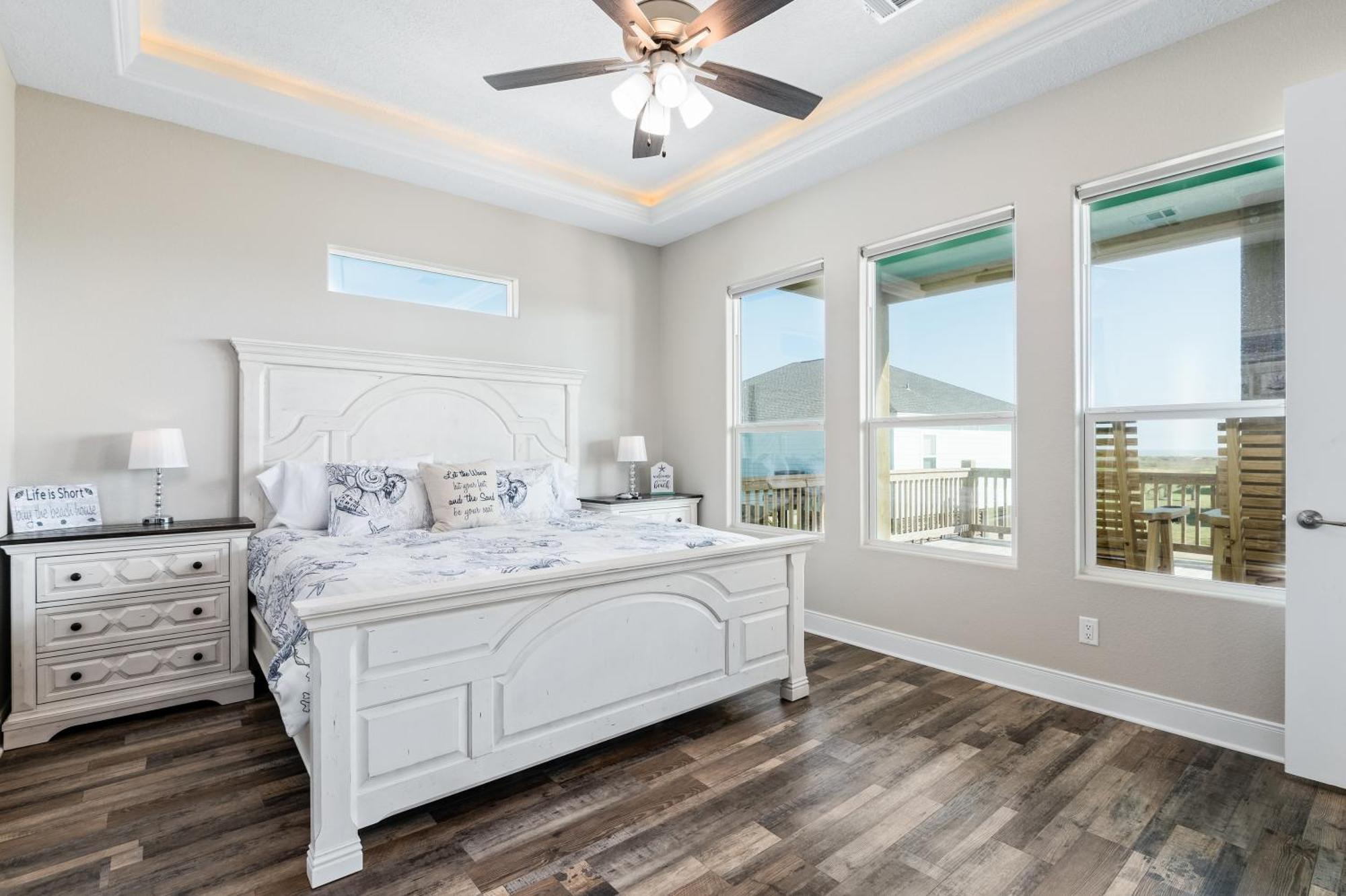 Stylish 4Br Crystal Beach Retreat Walk To Beach Bolivar Peninsula Екстериор снимка